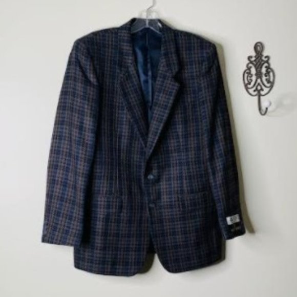 Maison Montagut NWT Plaid Pure Wool Sport Coat - Picture 8 of 9